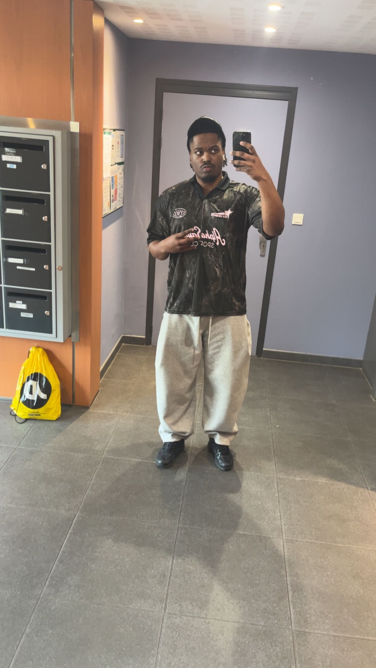 Attoums Barber