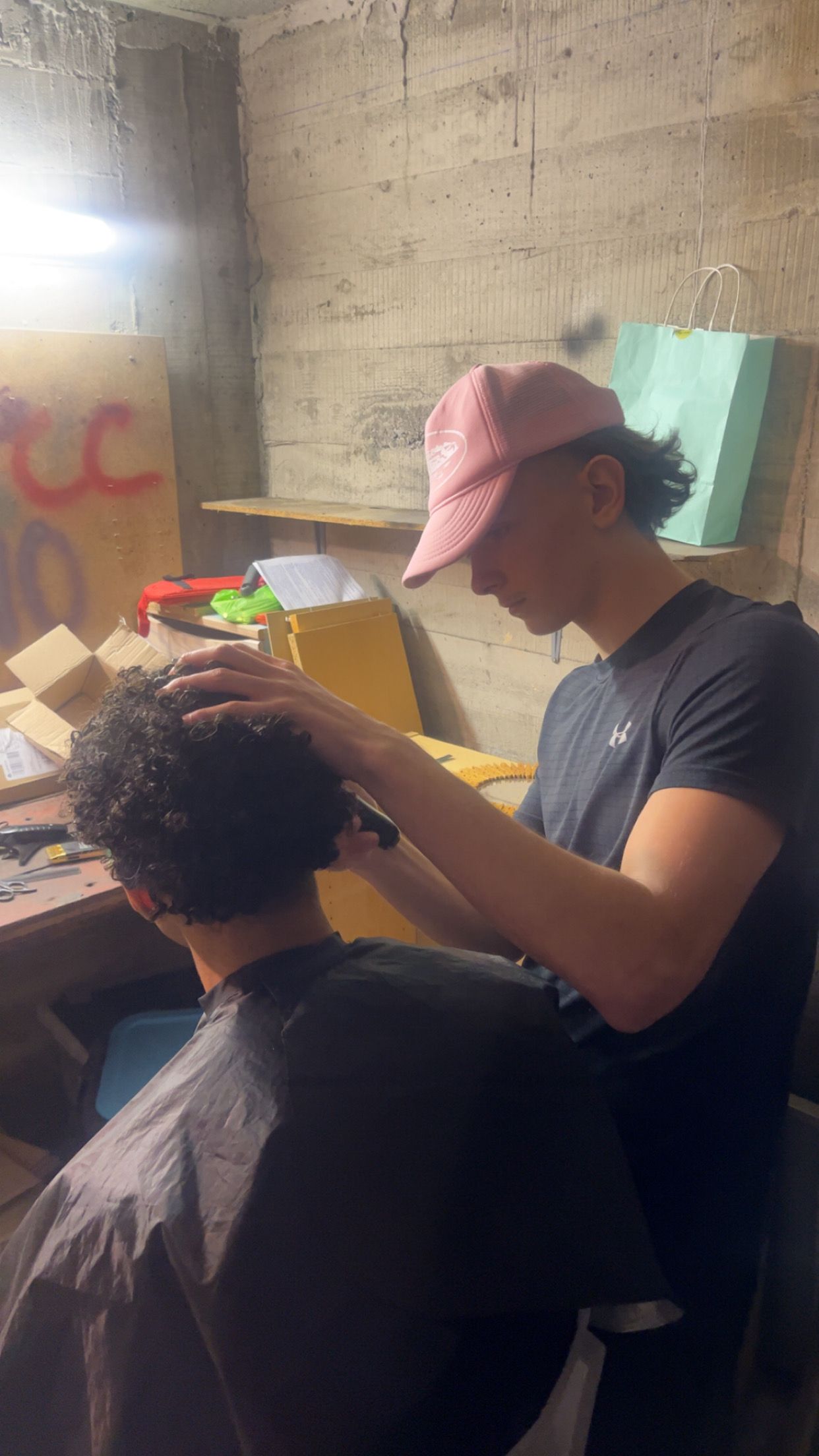 axl-barber