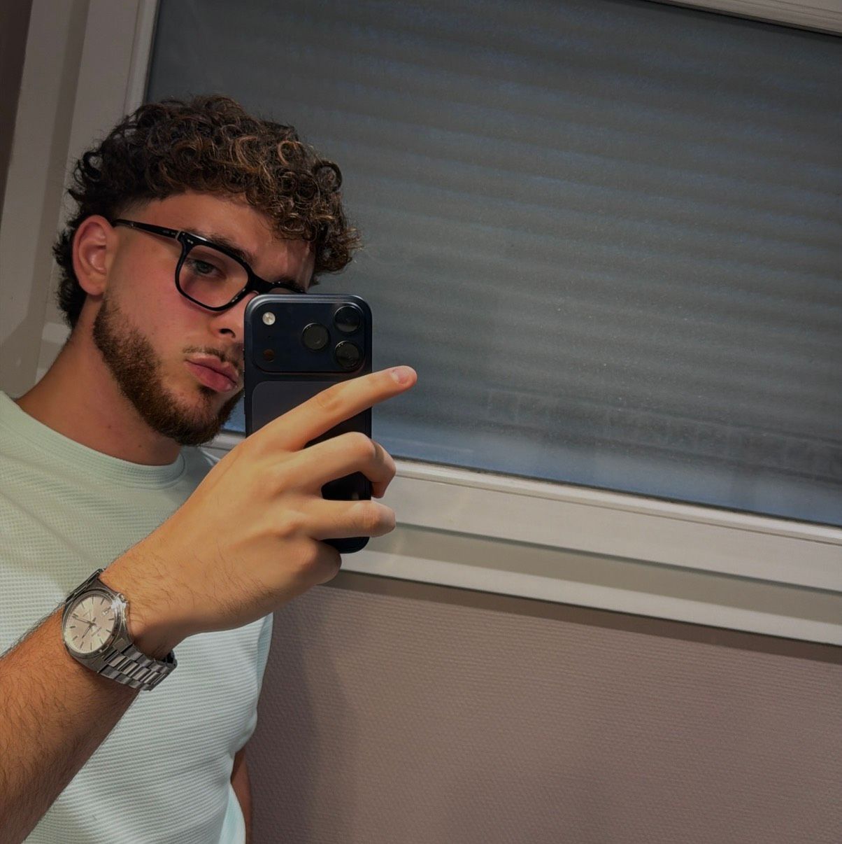 TIZCUT BARBER
