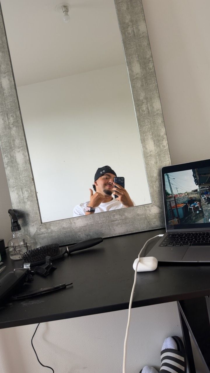 Iss Cutz